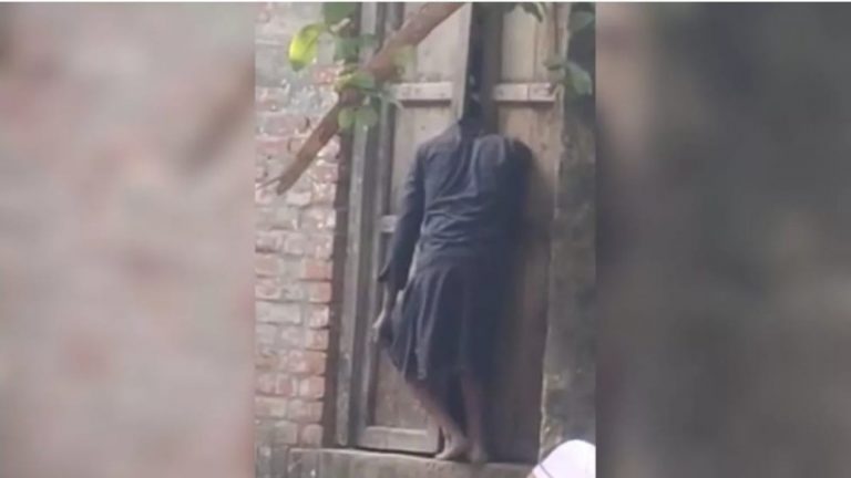वाराणसी के पावरलूम सेंटर में चोरी करने घुसा जावेद, किवाड़ों के बीच ऐसे फँसी गर्दन कि मर गया: जिसने भी देखी लाश रह गया भौंचक