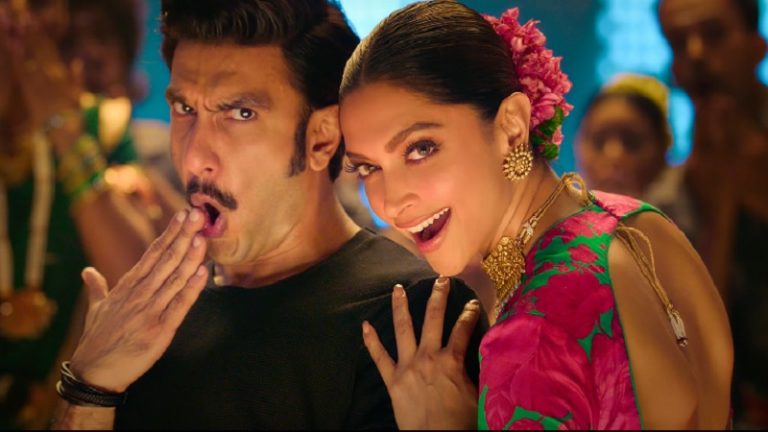 ‘पार हो गई ओवरएक्टिंग की सीमा, VFX भी घटिया’: रणवीर सिंह-रोहित शेट्टी की ‘Cirkus’ के ट्रेलर से बोर हुए लोग, पूछा – कॉमेडी कहाँ है?