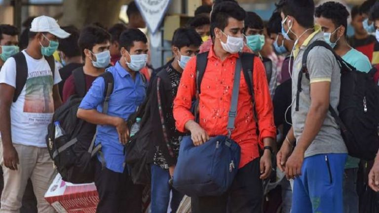 चीन जैसे नहीं होंगे हालात, 2% भारतीय हो सकते हैं कोरोना+: चौथी लहर पर IIT प्रोफेसर का गणितीय मॉडल, पहले लगा चुके हैं सटीक आकलन