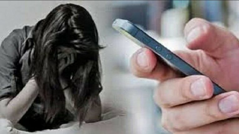 मियाँ-बीवी पर फैसले को लेकर पंचायत में चले लात-घूँसे, ई-रिक्शा चालक अब्दुल्लाह ने महिला के घर में घुस की मारपीट, मिस्त्री ने खुद को डॉक्टर बता हिन्दू युवती को फाँसा