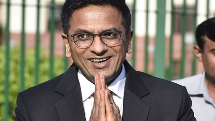रेडियो जॉकी डी वाई चंद्रचूड़