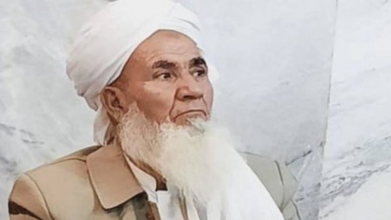 मस्जिद से इमाम को उठाया, सिर में 3 गोली मारी, लाश झाड़ियों से बरामद: ईरान में चल रहे हिजाब विरोधी प्रदर्शन के बीच मौलवियों पर हमले बढ़े
