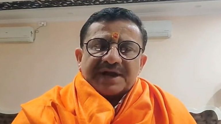 ‘कश्मीर में जाकर बसूँगा, हिन्दुओं को भी बसाने का होगा काम’: जितेंद्र नारायण (पूर्व में वसीम रिजवी) का ऐलान, कहा – कोई भी राज्य हिन्दू विहीन नहीं हो सकता