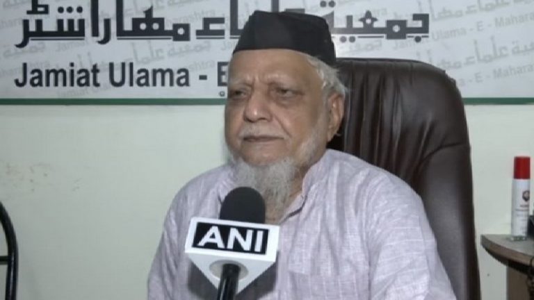 ‘मोहब्बत, जवानी में हवस होती है…’ : महाराष्ट्र में लव जिहाद विरोधी कानून बनने की बात सुन भड़के जमीयत उलेमा के महासचिव, कहा- हिन्दुओं पर भी लागू हो