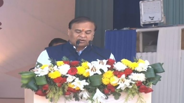 ‘लड़कियाँ स्कूल जा नहीं सकती, पर मर्द 2-3 निकाह करेंगे’: बोले असम CM इसको बदलना होगा, कहा- हम चाहते हैं वे स्कूल-कॉलेजों में पढ़ें