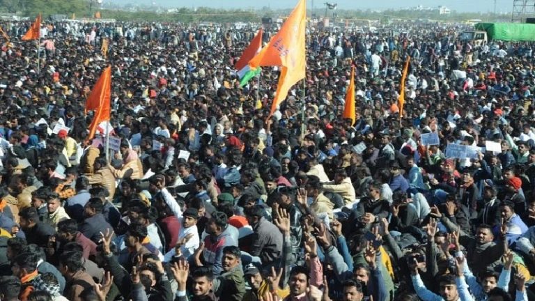 ‘आर्थिक आधार पर मिले आरक्षण, ख़त्म हो SC/ST एक्ट’: MP में ‘करणी सेना’ का शक्ति प्रदर्शन, भूख हड़ताल का भी ऐलान