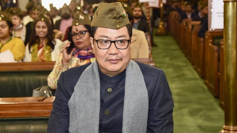 ‘जजों को नहीं करना पड़ता चुनाव का सामना, जनता न सवाल कर सकती है न उन्हें बदल सकती है’: बोले केंद्रीय कानून मंत्री – पब्लिक सब देख रही है