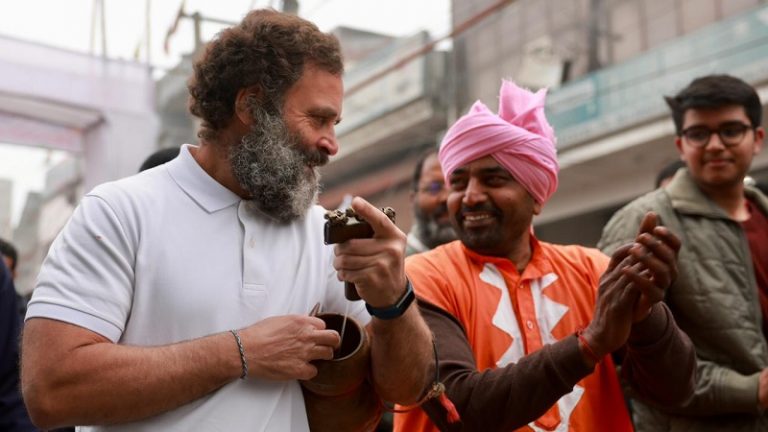 भारत जोड़ो यात्रा के आम आदमी भी थे ‘फिक्स’: सड़क किनारे की हो चाय दुकान या फिर किसी के घर जलपान, यूँ ही नहीं चले जाते थे राहुल गाँधी
