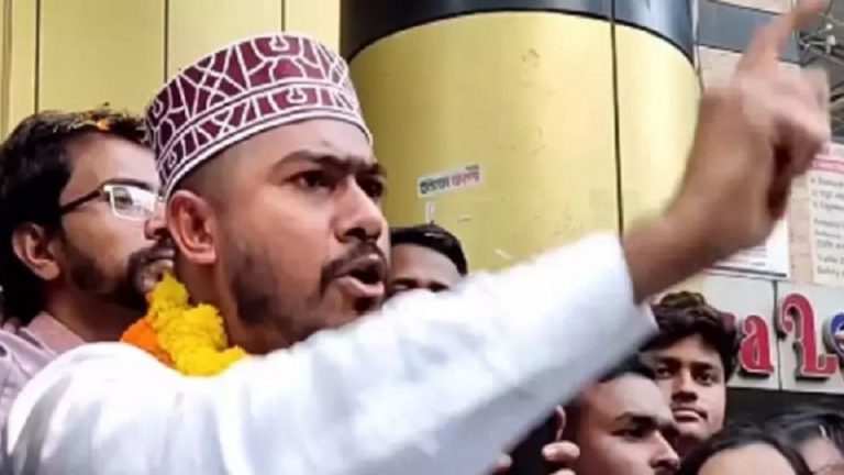 हिंदू धर्म ग्रंथों को बताया ‘पोर्न’, कहा- हमें हिंदुओं से घृणा: लाइव आकर बांग्लादेश के विपक्षी नेताओं ने उगला जहर, बोला- मिशन के बीच में न आएँ