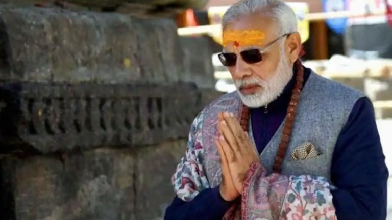 आधे से अधिक भारतीयों की आज भी नरेंद्र मोदी ही पसंद, सरकार के कामकाज के भी बढ़े मुरीद: आज हुए चुनाव तो NDA की सत्ता में होगी वापसी