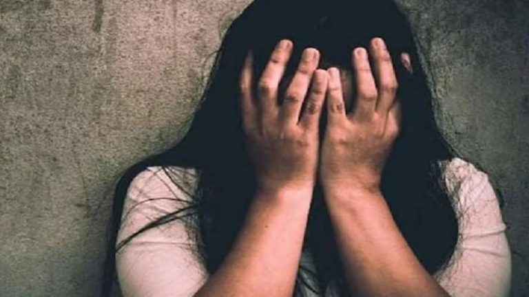 15 साल की ​दलित लड़की से रेप में 2 मुस्लिम भाई गिरफ्तार: पीड़िता के पड़ोसी हैं आरोपित, 6 महीने से कर रहे थे शोषण