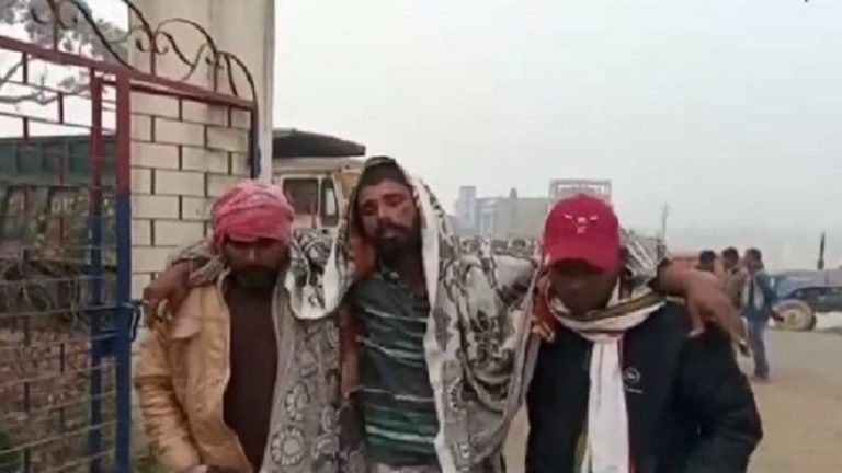 जबरन मुँह में ठूँसा गोमांस, नंगा करके पीटा: झारखंड में हिंदू युवक ने 5 मुस्लिमों के खिलाफ दर्ज कराई FIR, सिसकते हुए कहा- ‘मैं गाय का मीट नहीं खाता था’