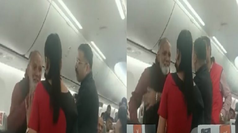 Spicejet के विमान में एयर होस्टेस के साथ बदसलूकी, एयरलाइंस ने यात्री को साथी सहित प्लेन से उतारा: बताया – गलत तरीके से छुआ, परेशान किया