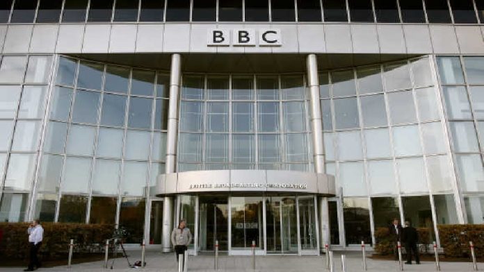 BBC, दिल्ली, आयकर विभाग