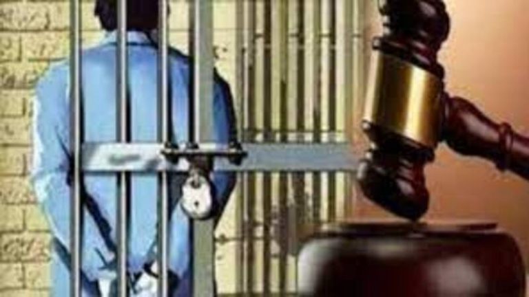 नाबालिग बच्ची पर मौलाना की गंदी नजर, मदरसे में बहाने से बुलाकर रेप किया: देहरादून कोर्ट ने सुनाई 20 साल की सजा, भरना होगा ₹50 हजार का जुर्माना भी