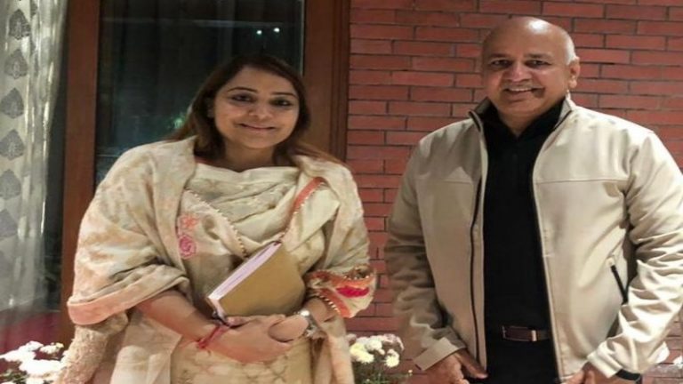 AAP की शैली ओबेरॉय बनीं MCD की मेयर, रही हैं DU की अस्सिस्टेंट प्रोफेसर: 3 बैठकें विफल होने के बाद आखिरकार हुआ मतदान, BJP की रेखा गुप्ता को 116 वोट