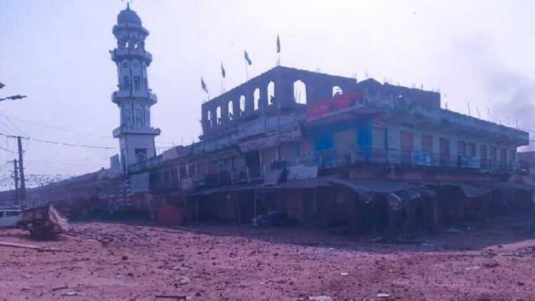 ‘गजवा-ए-हिन्द का ट्रायल’: पलामू में जामा मस्जिद से पथराव का दावा, स्थानीय निवासी बोले- ‘आज शिव बारात रोकी, कल ये शादी ब्याह भी रोक सकते हैं’