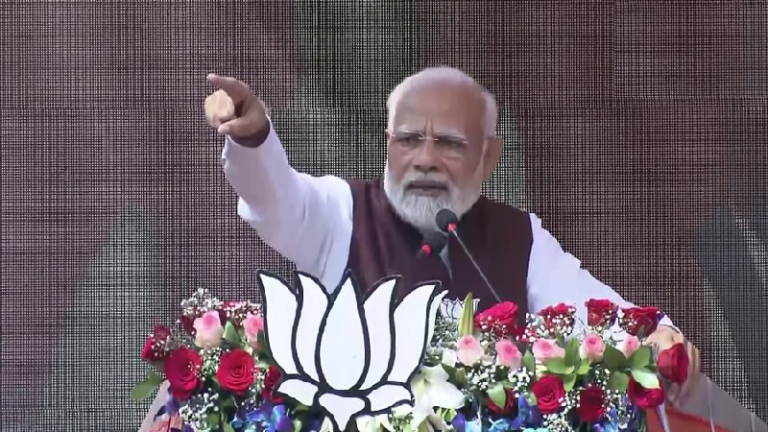 ‘देश कह रहा मोदी तेरा कमल खिलेगा… निराशा में डूबे लोग कह रहे मोदी तेरी कब्र खुदेगी’- कॉन्ग्रेस को PM का जवाब