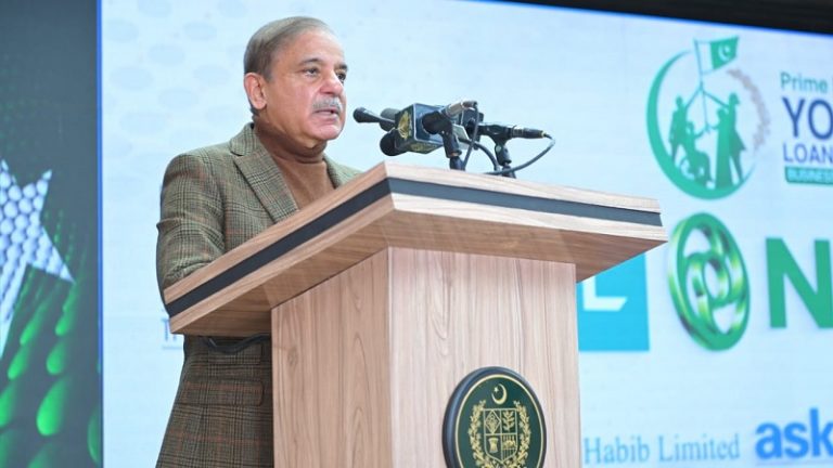 आतंकवाद पर लगाम लगाने के लिए तालिबान की शरण में पाकिस्तान: अफगानिस्तान के सुप्रीम लीडर के सामने गिड़गिड़ाने जाएगा प्रतिनिधिमंडल, पेशावर हमले में मारे गए थे 93