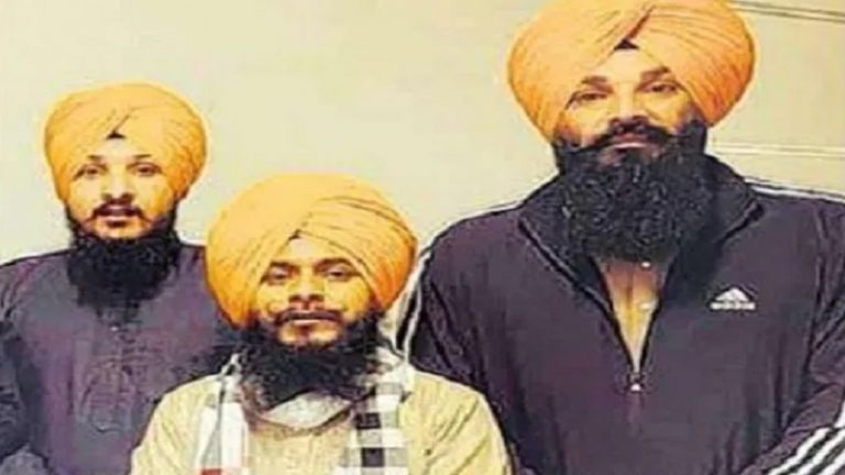 ‘इससे सिख धर्म और भारत का नाम खराब होगा’: कनाडा गए 3 पंजाबी गायक लापता, खालिस्तानी हाथ होने का शक