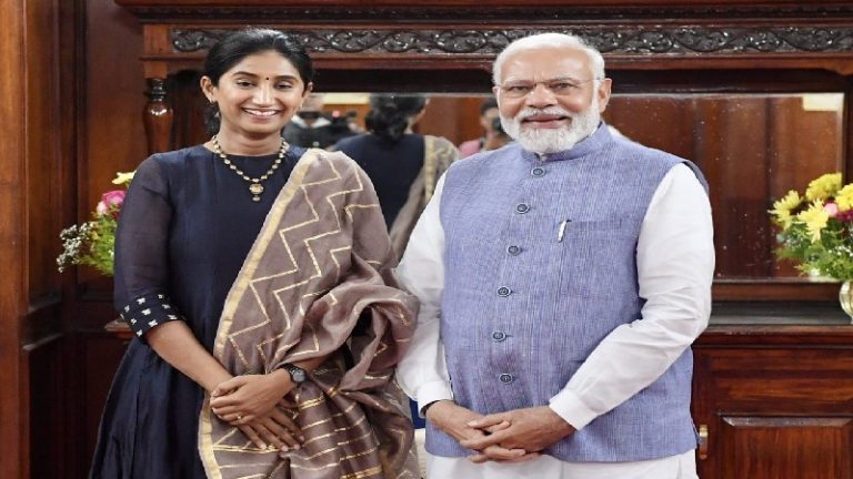 इंस्टाग्राम पर 7 लाख लाखों फॉलोवर वाली कॉमेडियन, जिन्हें देखते बोले PM मोदी – ‘अय्यो’: लिबरल गिरोह को लगी मिर्ची, कह रहे भला-बुरा