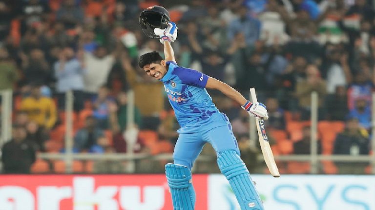 तीनों फॉर्मेट में शतक लगाने वाले सबसे युवा, T20I पारी में सबसे ज्यादा रन बनाने वाले भारतीय: कुछ इस तरह शुभमन गिल के बल्ले ने उगली आग