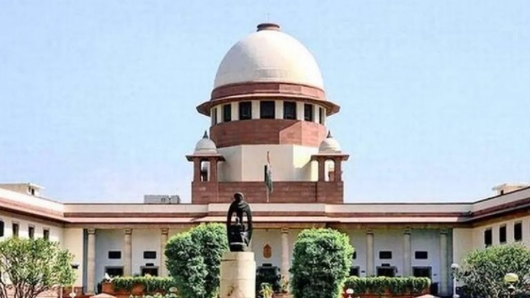 ‘हिंदुओं के खिलाफ मुस्लिमों के अपराधों में वृद्धि’: Hate Speech मामले में हिंदू संगठन ने सुप्रीम कोर्ट में दिया आवेदन, कहा- बहुसंख्यकों के खिलाफ चल रही मुहिम