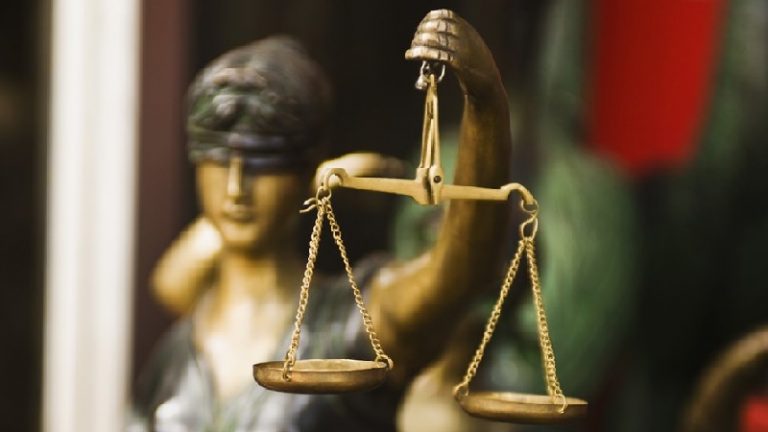 प्यार के नाम पर दलित लड़के को करवाया इस्लाम कबूल, फिर खतना… बॉम्बे HC ने कहा ‘ये लव जिहाद नहीं’: आरोपित मुस्लिम महिला को जमानत