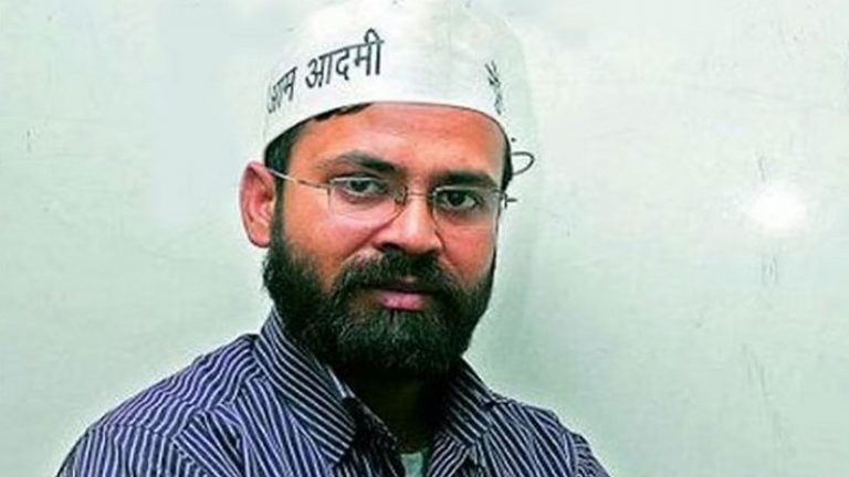 लॉ छात्र से सड़क पर बदसलूकी करने वाले AAP विधायक कोर्ट में दोषी करार, जल्द मिलेगी सजा: 2020 में चुनाव के वक्त हुई थी मारपीट