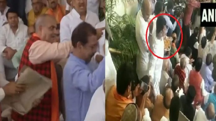 बीजेपी व राजद विधायक