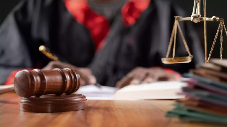 ‘5 साल संबंध में रहने के बाद ये नहीं कह सकते कि मर्जी के खिलाफ था’: HC ने बलात्कार का मामला रद्द किया, पूर्व प्रेमिका ने दर्ज कराई थी FIR