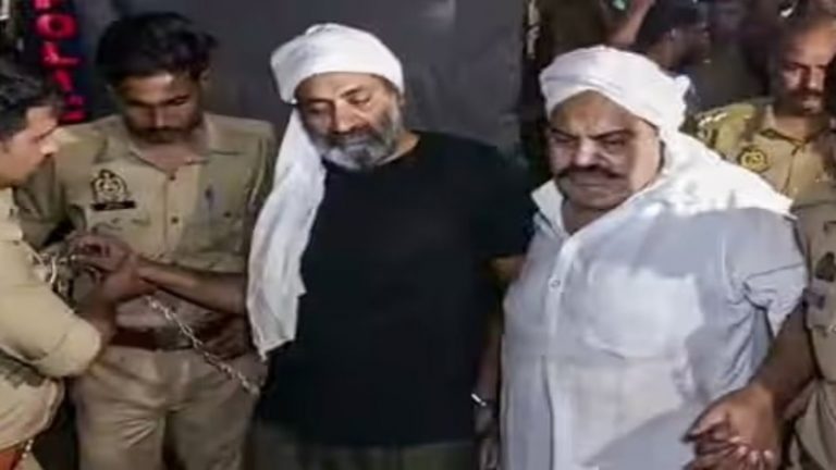 सुप्रीम कोर्ट पहुँचा अतीक-अशरफ का मामला, UP में हुए 183 एनकाउंटर की जाँच की माँग: कभी माफिया से जुड़ी याचिका पर सुनवाई से अलग हो गए थे 10 जज