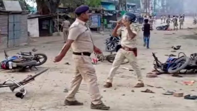 सासाराम में बम विस्फोट, बिहारशरीफ में गोलीबारी, मुंगेर में पथराव: बिहार के कई जिलों में हिंसा की खबरें