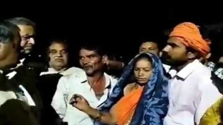 ‘सर पर डंडा मारा, चाकुओं से गोदा, मारते-मारते ले गए मस्जिद…’: छत्तीसगढ़ में मार डाले गए भुनेश्वर के परिजनों को सुनिए, कहा- पुलिस हत्यारों को उकसा रही थी