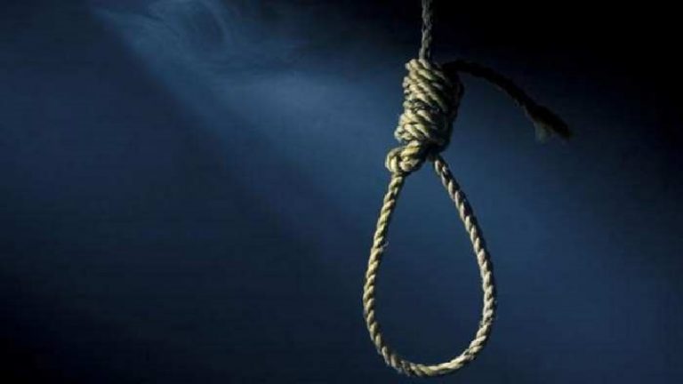 दोस्ती की ‘सौरभ’ से, निकला शाहरुख़… अब फंदे से लटकी मिली रेनू कश्यप की लाश: कहता था – मुस्लिम बनो वरना बदनाम कर दूँगा