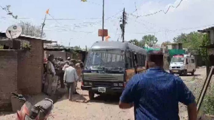 महाराष्ट्र जलगाँव हिंसा मूर्ति