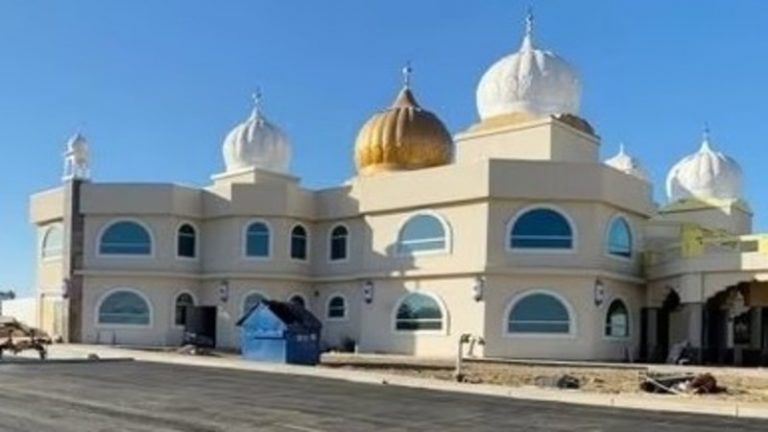 अमेरिका में गुरुद्वारों के पास गोलीबारी निकली गैंगवॉर, 17 गिरफ्तार अपराधियों में अधिकतर सिख: AK 47-मशीनगन जैसे हथियार बरामद, कई भारत में भी वॉन्टेड