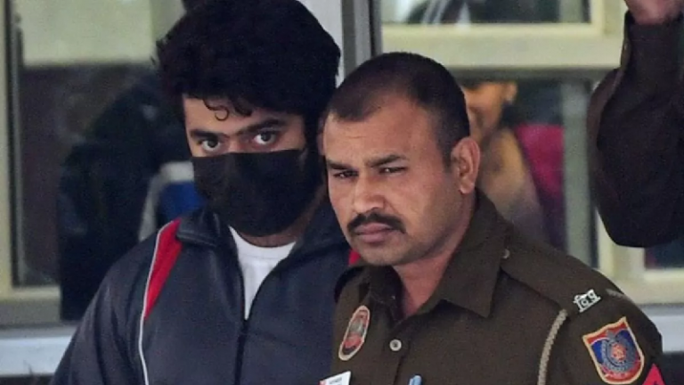 ‘कैदियों ने मिल कर आफ़ताब को पीटा’: कोर्ट ने जेल प्रशासन को दिए सुरक्षा सुनिश्चित करने के आदेश, श्रद्धा हत्याकांड में चल रही है सुनवाई