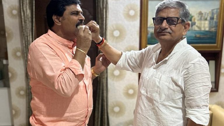 आजाद हुआ आनंद मोहन, सुबह सबेरे जेल से रिहाई: अशोक यादव भी बाहर निकला, बोला- सरकार बढ़िया काम किया हमलोगों के लिए