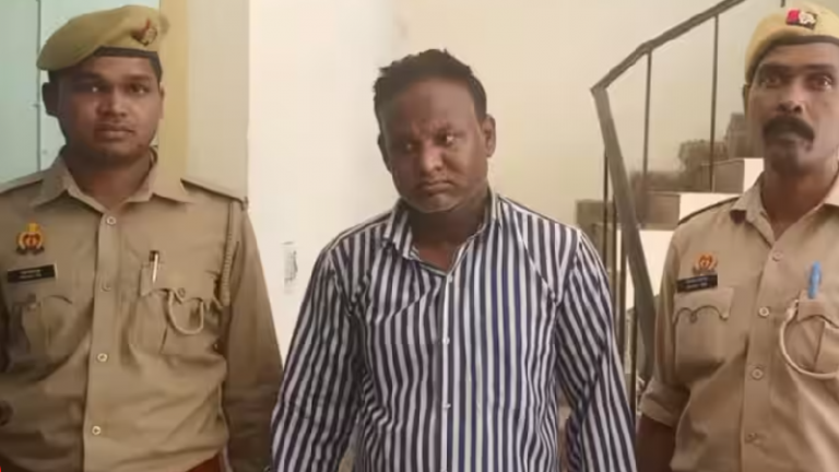 परेशानियों से छुटकारा चाहता था सज्जाद हुसैन, मजार के मौलाना ने कहा- जुमे को महिलाओं पर करो हमला: 4 को मार दिया ब्लेड