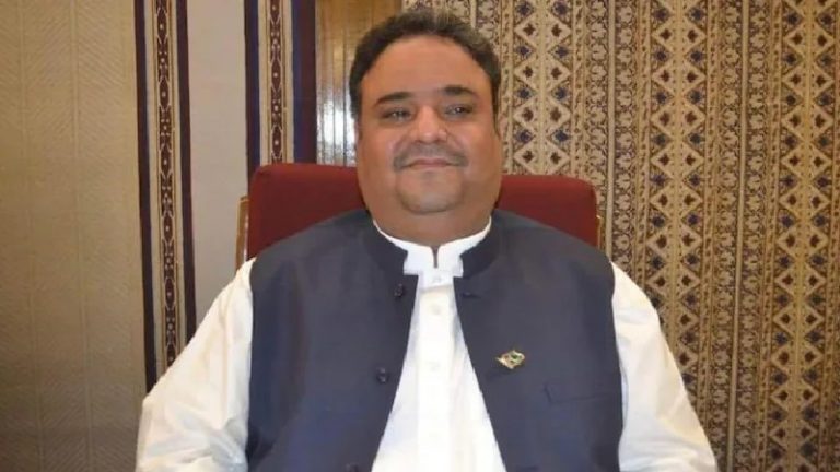 ‘दोस्त कहते हैं कलमा पढ़ लो, मुस्लिम बन जाओ’ : पाकिस्तान में हिंदू सांसद पर धर्मांतरण का दबाव, संसद में उठा मुद्दा