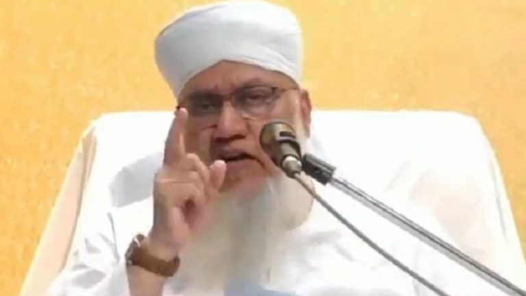 ‘हिजाब पहनाकर भी लड़कियों को अकेले मत भेजो स्कूल-कॉलेज…ये हराम है हराम’ : मौलाना सज्जाद नोमानी का Video, बोले- ‘जहन्नुम में जाओगे’