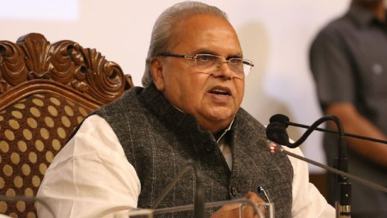 बदजुबानी का रहा है इतिहास… ‘देश के विनाश’ से लेकर इंदिरा गाँधी के हत्यारों के गुणगान तक, वो मौके जब सत्यपाल मलिक ने दिए भड़काऊ बयान