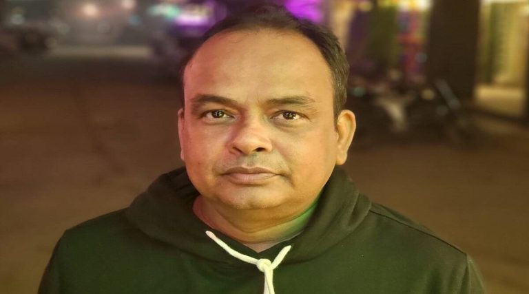 ‘सिनेमाघर में लगाकर दिखाओ The Kerala Story … तोड़फोड़ कर देंगे’: झारखंड में कॉन्ग्रेस MLA इरफान अंसारी की धमकी, फिल्म को कहा- ‘बेहया और बकवास’