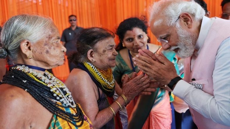 कर्नाटक में BJP आगे, डबल डिजिट में सिमट जाएगी कॉन्ग्रेस: जन की बात+सुवर्णा न्यूज का ओपिनियन पोल, ‘बजरंग दल’ इफेक्ट से और खिल सकता है कमल