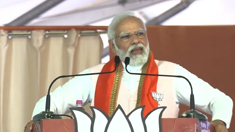 बम विस्फोट, 71 मौतें, कॉन्ग्रेस राज में सारे आरोपित बरी… PM मोदी ने कर्नाटक में याद किया राजस्थान, कहा – आतंक के आकाओं को बचाती है कॉन्ग्रेस