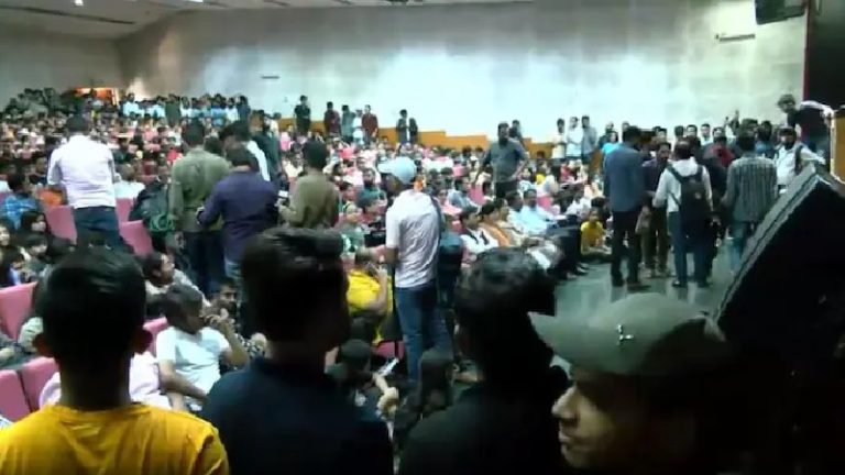 JNU में हुई ‘The Kerala Story’ की स्क्रीनिंग: वामपंथी SFI ने रोया ‘सेक्युलरिज्म’ का रोना, कहा – ये RSS का प्रोपेगंडा, हम निंदा करते हैं