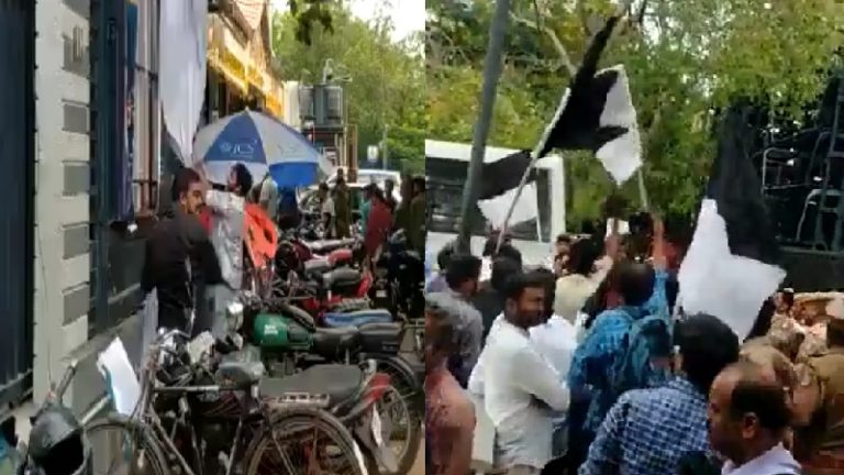 ‘अल्लाह-हू-अकबर, नारा-ए-तकबीर’ बोल फाड़े ‘The Kerala Story’ के पोस्टर: वीडियो देख नेटीजन्स बोले- ISIS पर बनी फिल्म से ये क्यों हुए आहत