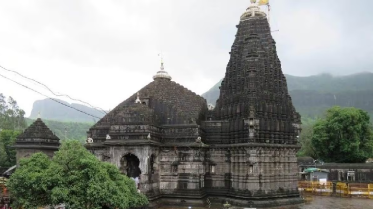 त्रयम्बकेश्वर मंदिर को तोड़कर औरंगजेब ने बना दिया था मस्जिद, मराठों ने अपने पराक्रम से किया जीर्णोद्धार: जानिए नासिक के ज्योतिर्लिंग का इतिहास