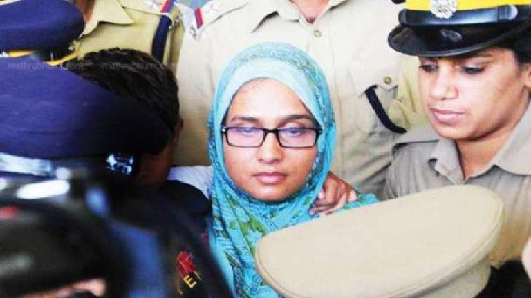 6 महिला+3 बच्चे… टोटल 22 को केरल से ISIS में भेजा, शौहर ने 40 का किया ब्रेन वाॅशः जेहादन यास्मीन मोहम्मद जाहिद को जानते हैं आप